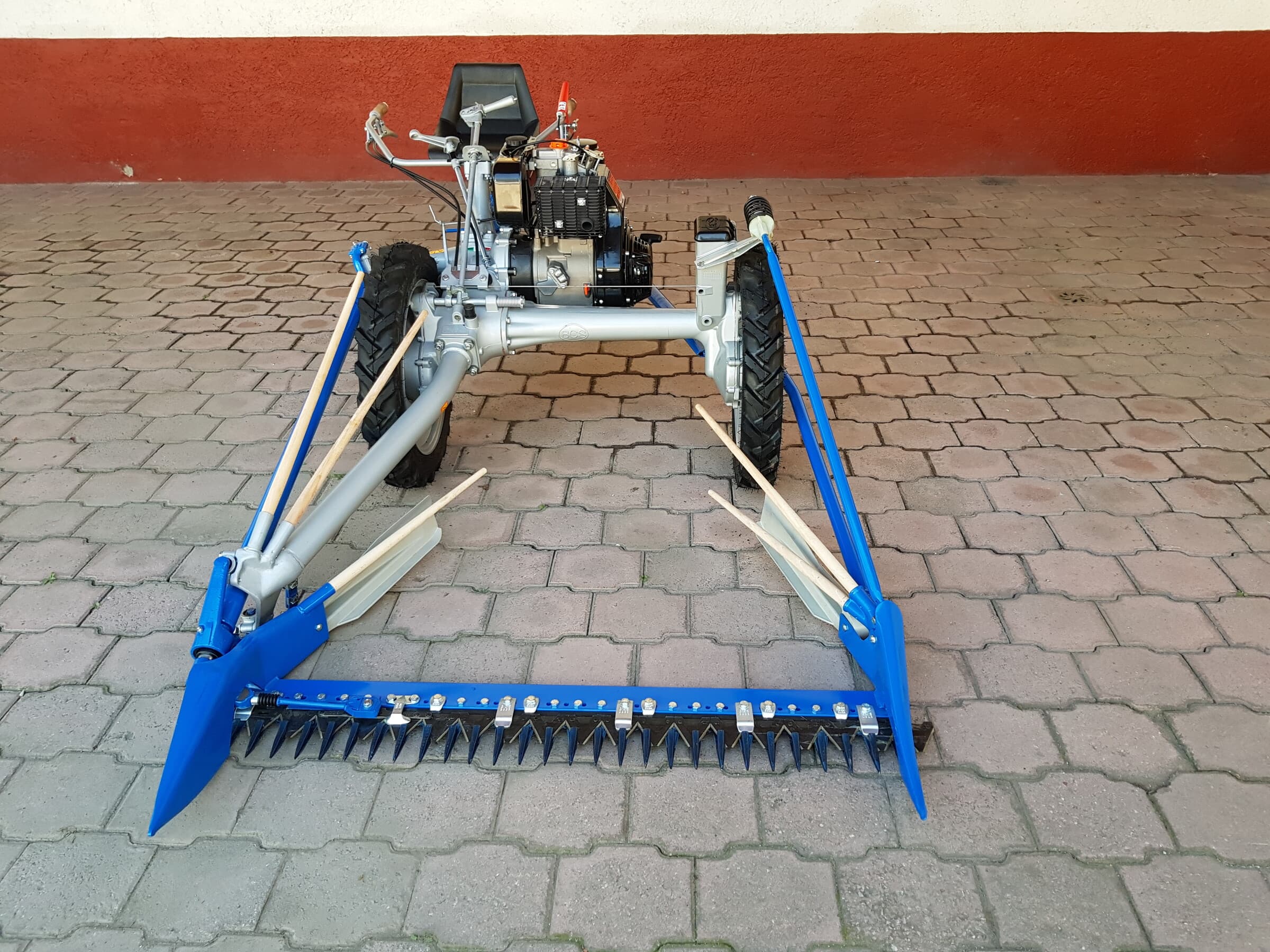 Motosegadora 622 de BCS en campo