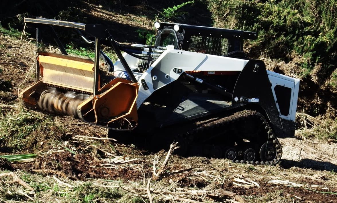 BERTI MX/SSL 160 en minicargador, desmontando